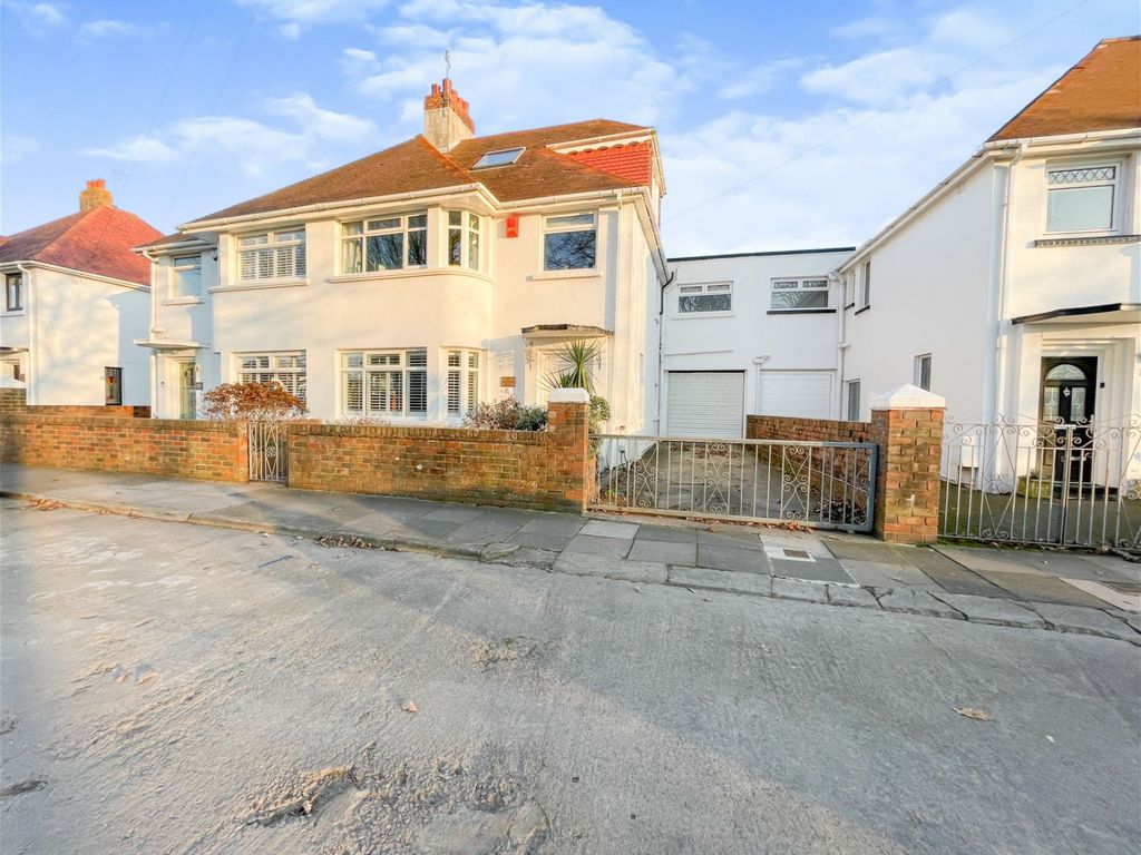 5 bed semidetached house for sale in Aldenham Road, Porthcawl CF36