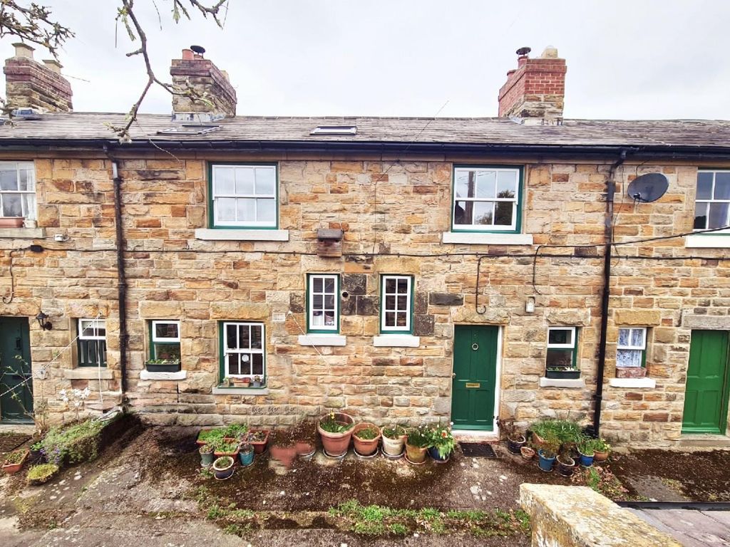 4 bed terraced house for sale in Railway Cottages, Crossgate Moor