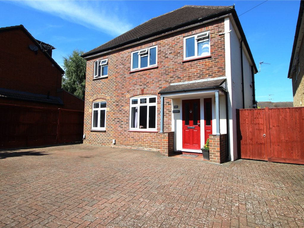 4 bed detached house for sale in Robin Hood Road, Knaphill, Woking