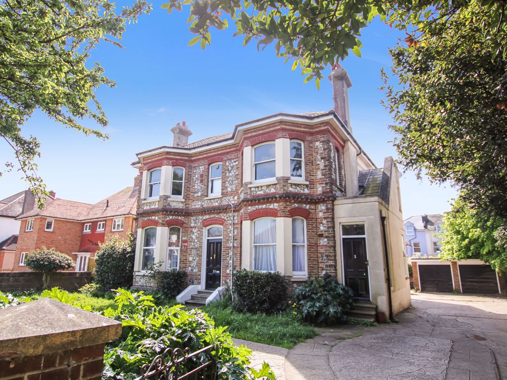 6 bed detached house for sale in Lansdowne Road, Worthing BN11 Zoopla