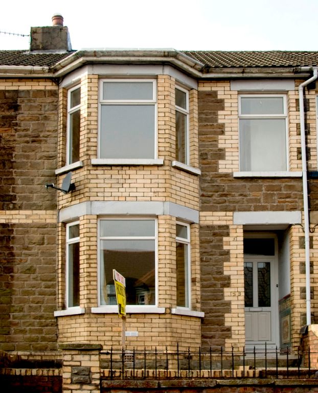 3 bed terraced house to rent in Holland Street, Ebbw Vale NP23, £835