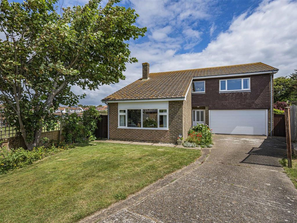 4 bed detached house for sale in Corsica Close, Seaford BN25, £795,000