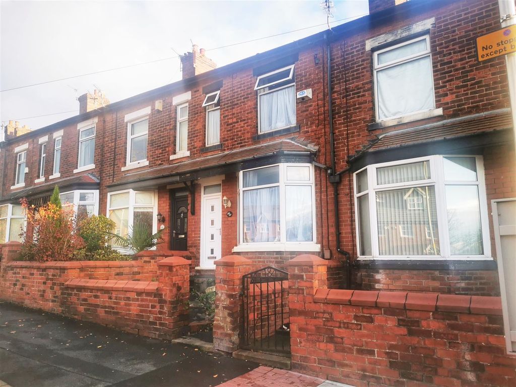 Property for sale in Clarendon Road, Hyde SK14 Zoopla