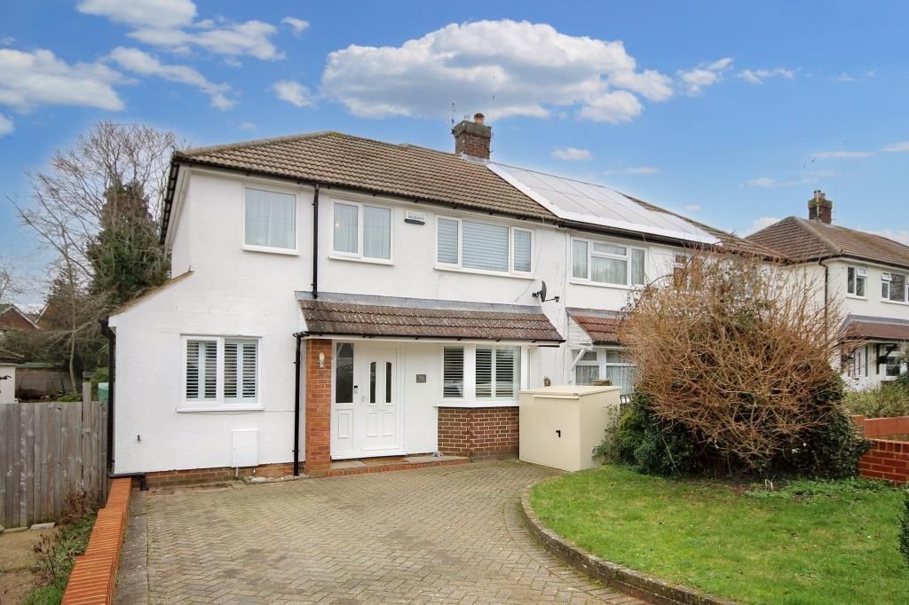3 bed property for sale in Strathcona Avenue, Little Bookham KT23 Zoopla