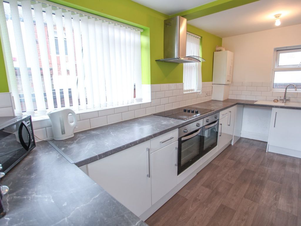 4 bed shared to rent in Deane Road, Fairfield, Liverpool