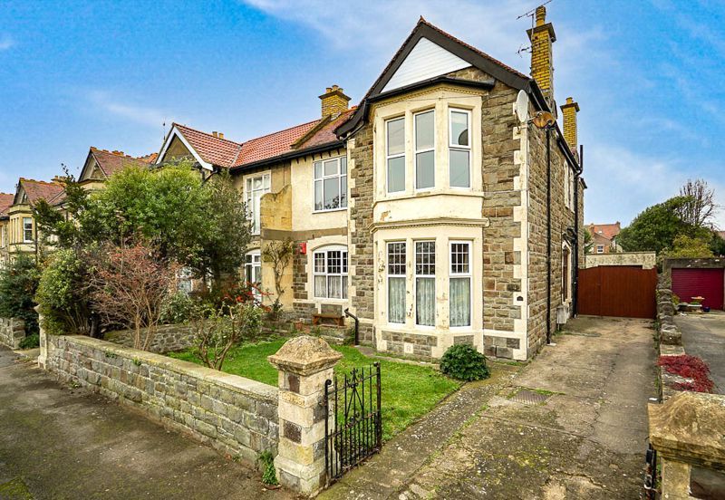 2 bed flat for sale in Charlton Road, WestonSuperMare BS23 Zoopla