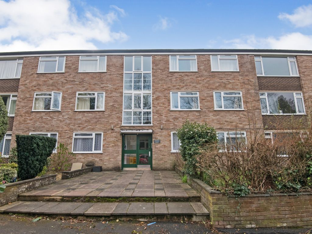 2 bed flat for sale in Conway Court, Spicer Road, Exeter, Devon EX1