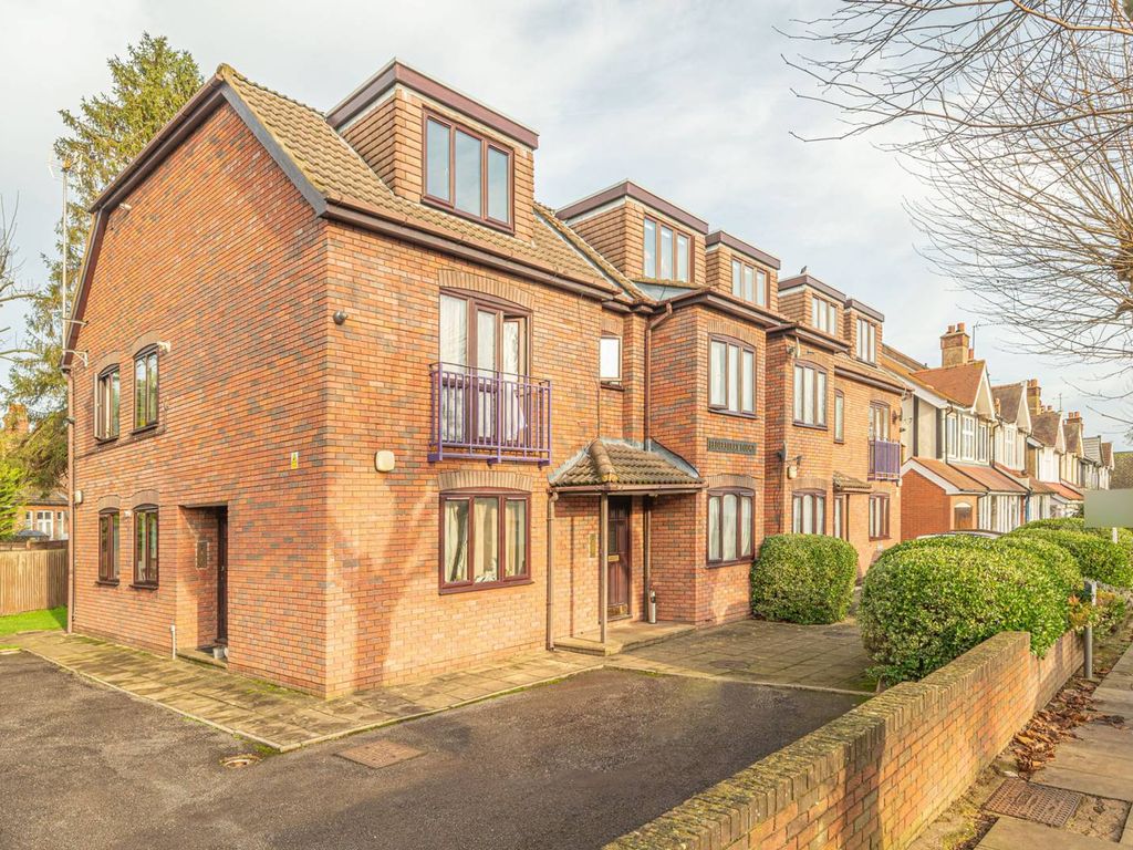 Studio for sale in Christchurch Avenue, North Finchley, London N12 Zoopla