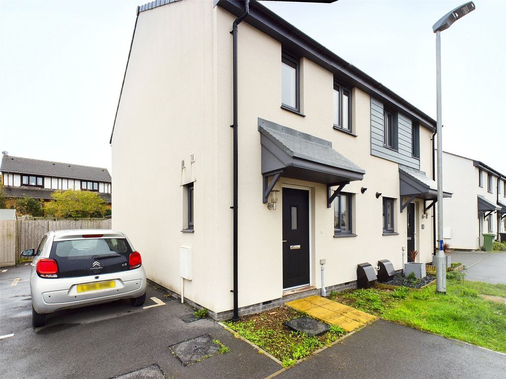 Oak View Road, Wadebridge PL27  