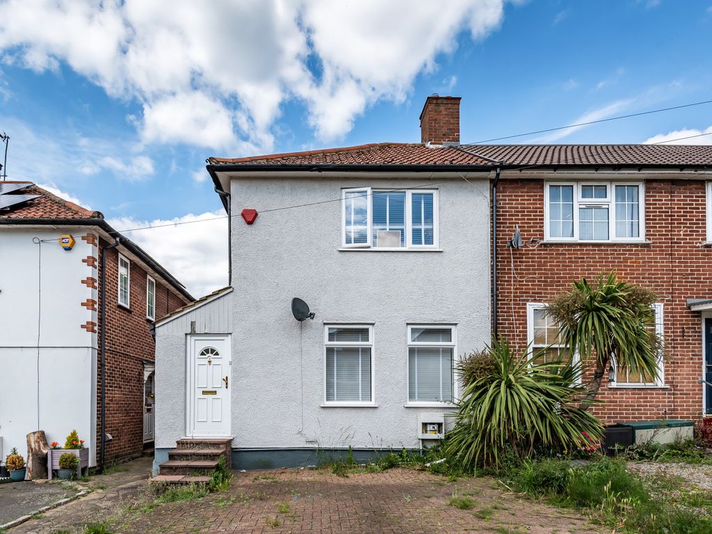 3 bed end terrace house for sale in Dunkery Road, London SE9 Zoopla