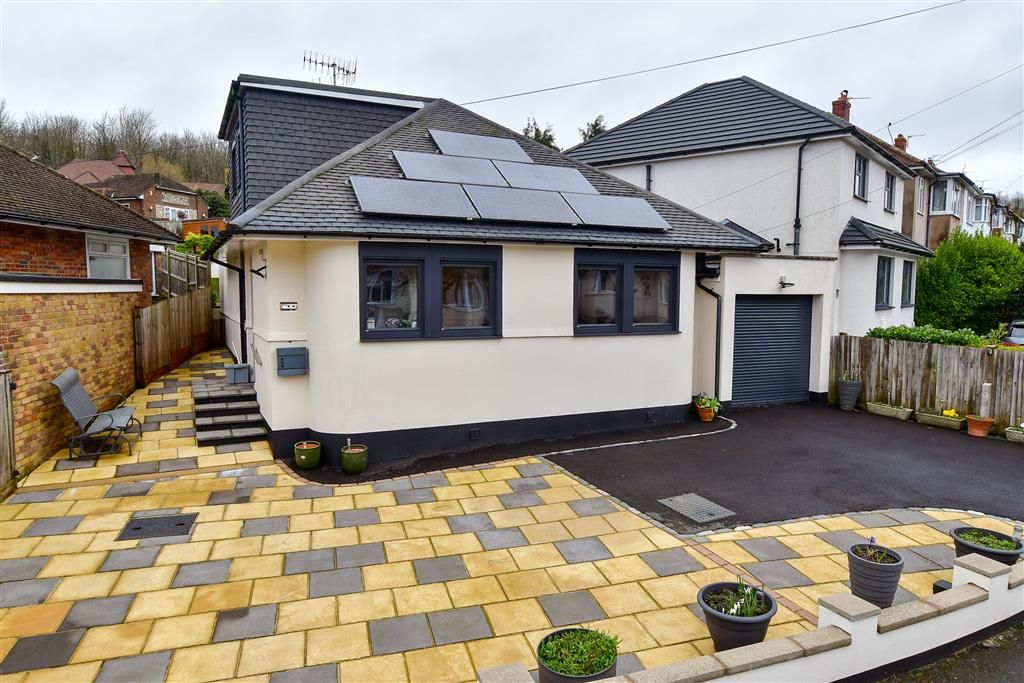 3 bed detached house for sale in Mackie Avenue, Patcham, East Sussex