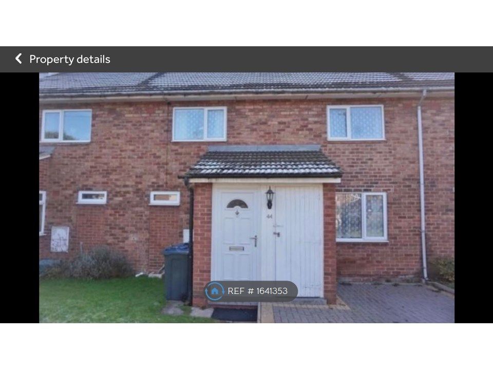 3 bed terraced house to rent in Trenchard Close, Sutton Coldfield B75