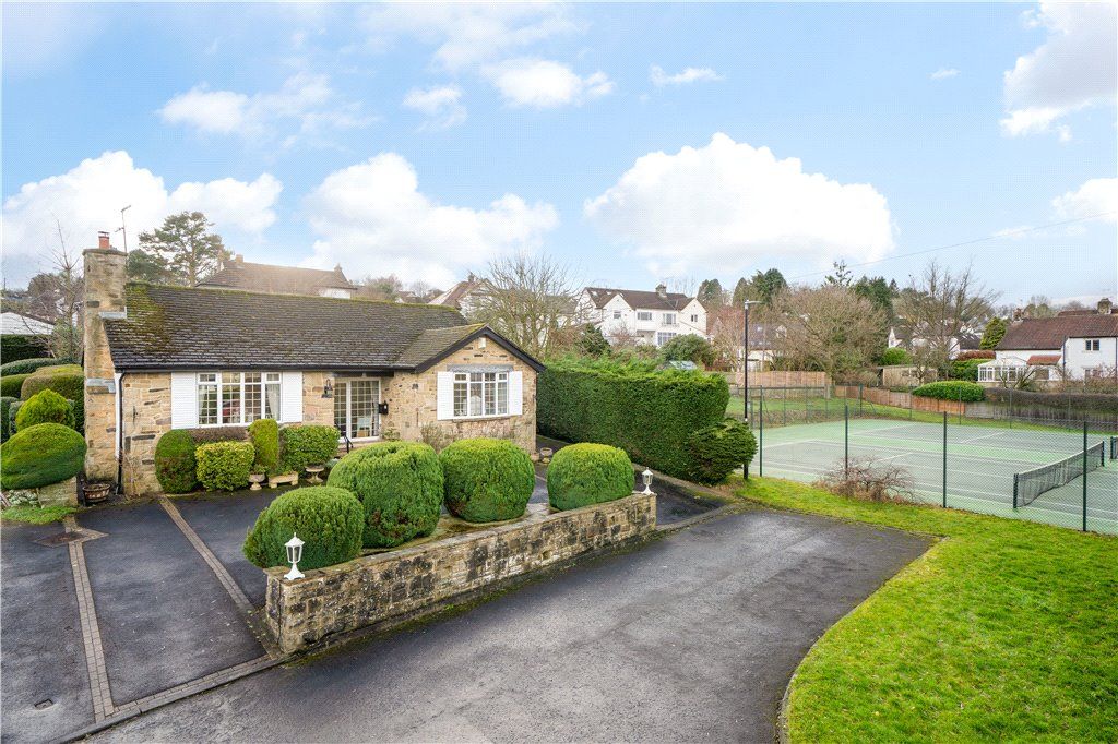 2 bed bungalow for sale in Fairway Close, Guiseley, Leeds, West