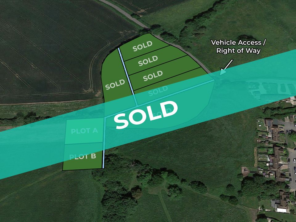 Land for sale in New Road, Coleshill, Amersham HP7, £10,000 Zoopla