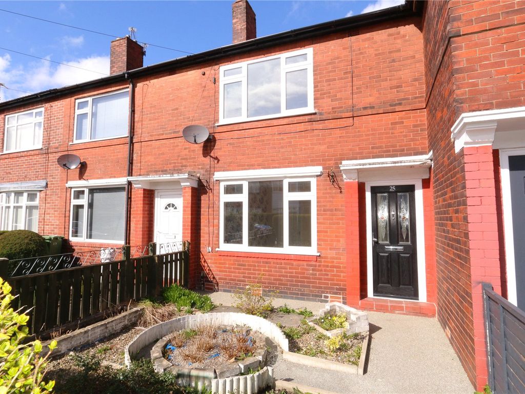 3 bed terraced house to rent in Mount Pleasant Road, Denton, Manchester