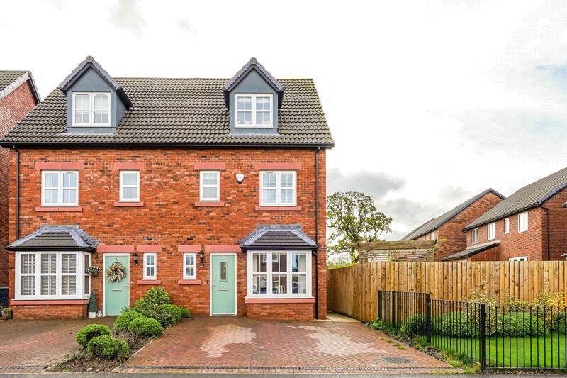 4 bed semidetached house for sale in Newbury Way, Carlisle CA2, £