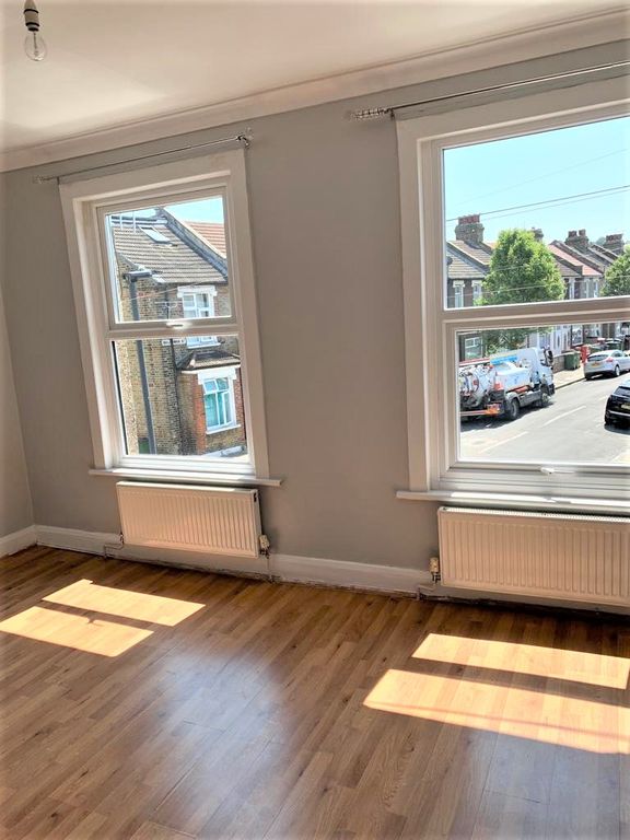 3 bed terraced house to rent in Marmadon Road, Plumstead, Plumstead