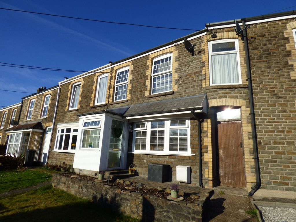 3 bed cottage for sale in Woodview Terrace, Bryncoch, Neath. SA10 Zoopla
