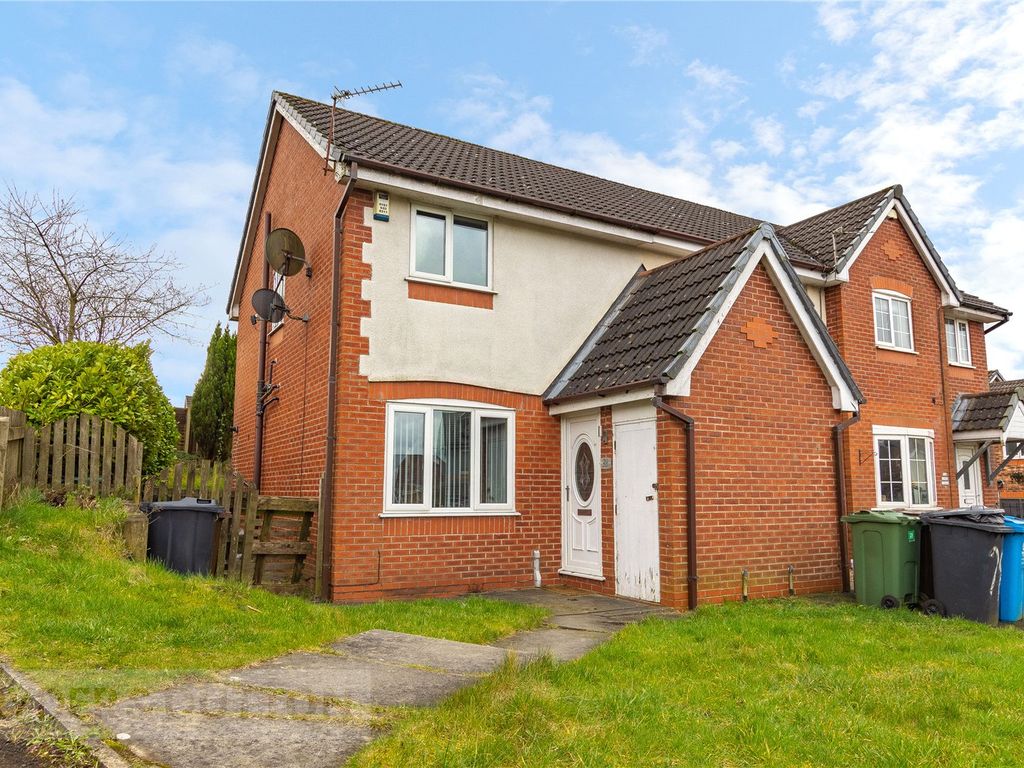 2 bed end terrace house for sale in Sefton Close, Moorside, Oldham OL1