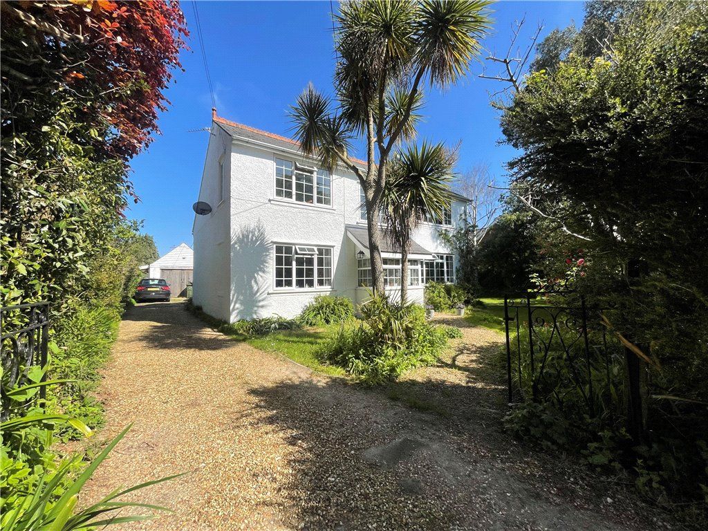 3 bed detached house for sale in Howgate Road, Bembridge, Isle Of Wight