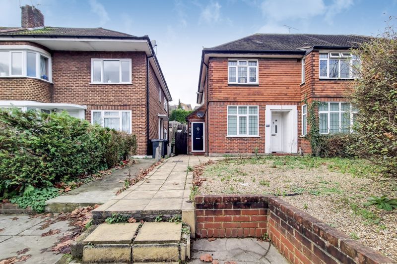 Brighton Road, South Croydon CR2