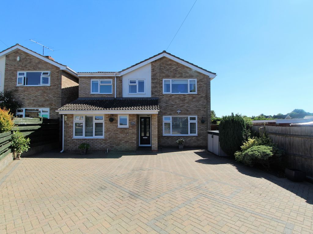 4 bed detached house for sale in Mead End, Biggleswade SG18 Zoopla