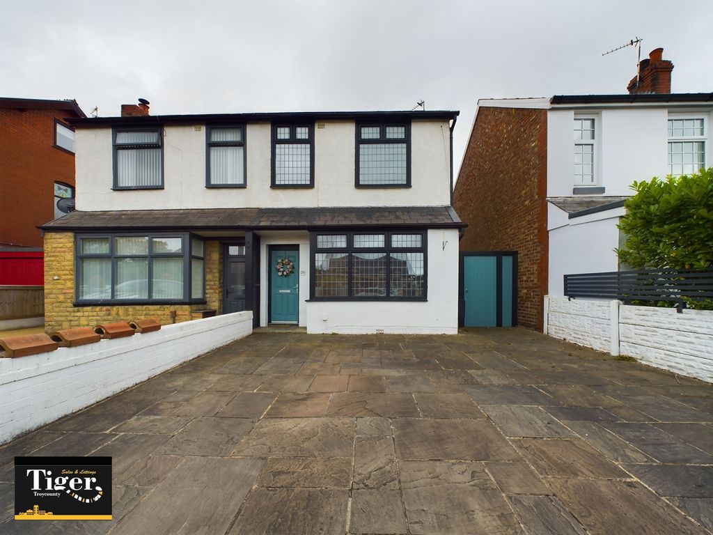 3 bed semidetached house for sale in Pedders Lane, Blackpool FY4, £