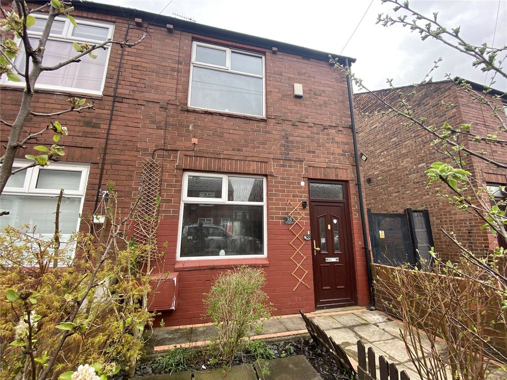 3 bed end terrace house for sale in Malvern Road, St. Helens