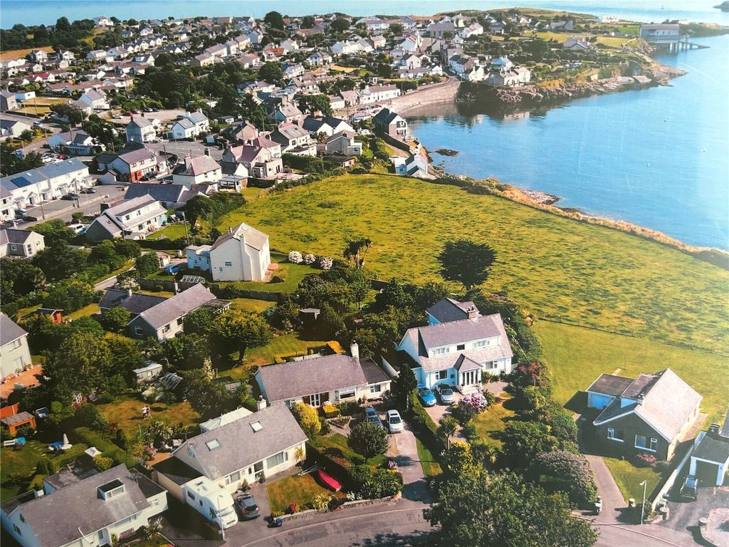 4 bed bungalow for sale in Nant Bychan, Moelfre, Anglesey, Sir Ynys Mon