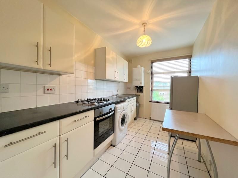 1 bed flat to rent in The Vale, Acton, London W3, £1,450 pcm Zoopla