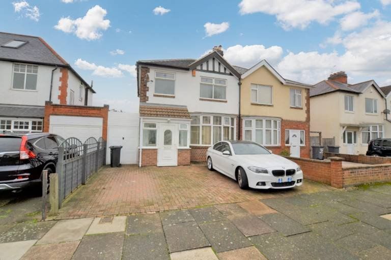 Meredith Road, Leicester, Leicestershire LE3  
