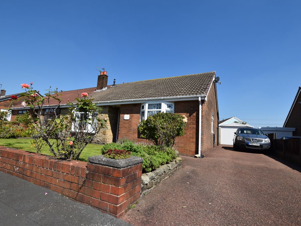 3 bed semidetached bungalow for sale in Churchill Drive, Little Lever