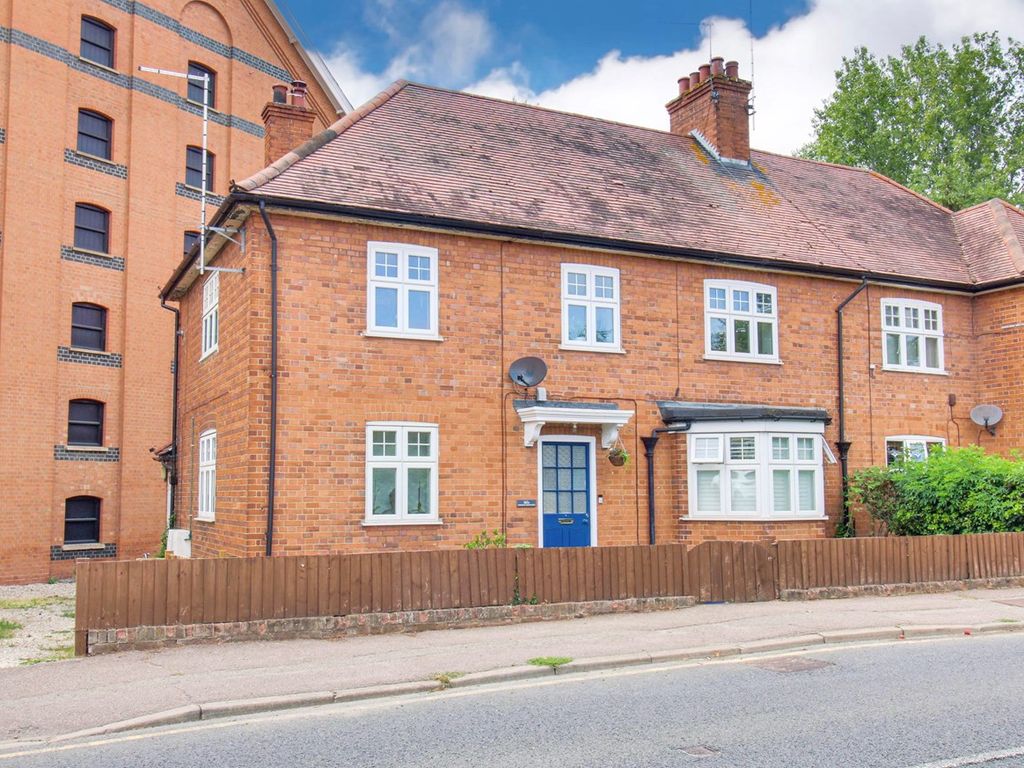 1 bed flat for sale in Sheering Lower Road, Sawbridgeworth CM21 Zoopla