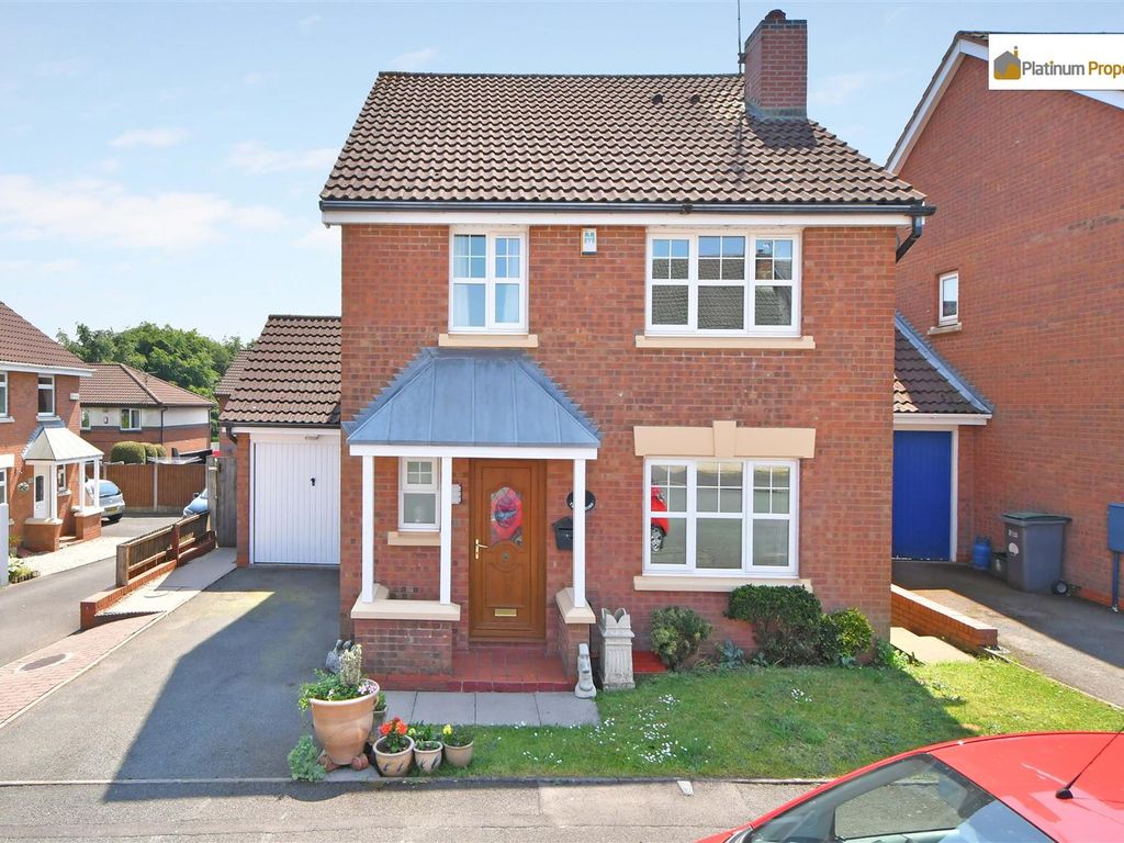 4 bed detached house for sale in Peregrine Grove, Meir Park ST3 Zoopla
