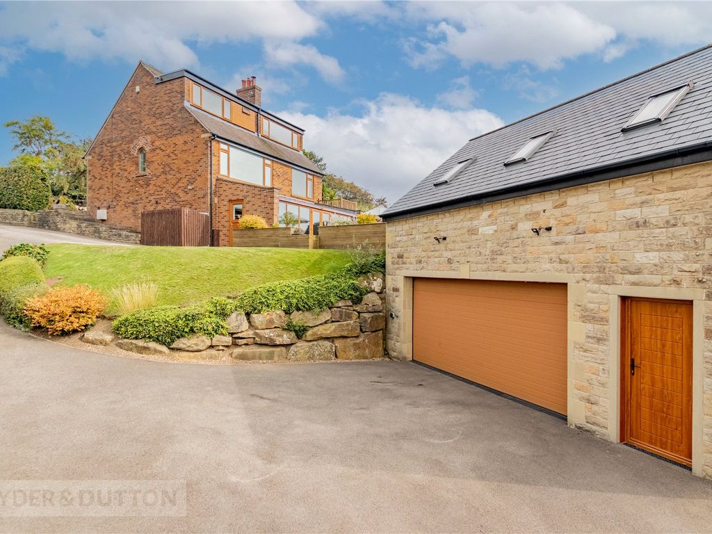 4 bed detached house for sale in New Hey Road, Ainley Top, Huddersfield