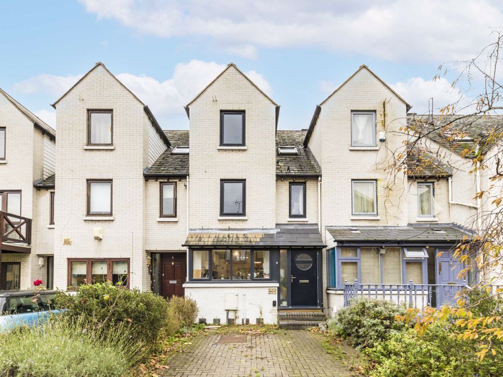 4 bed terraced house to rent in Rainbow Avenue, London E14 Zoopla