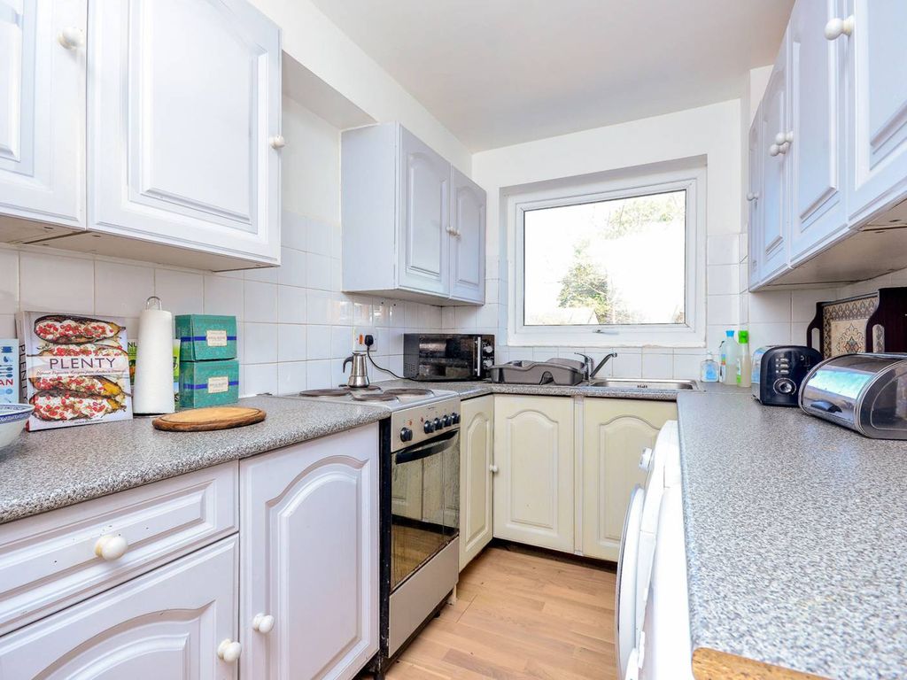 Radlett Close, Stratford, London E7