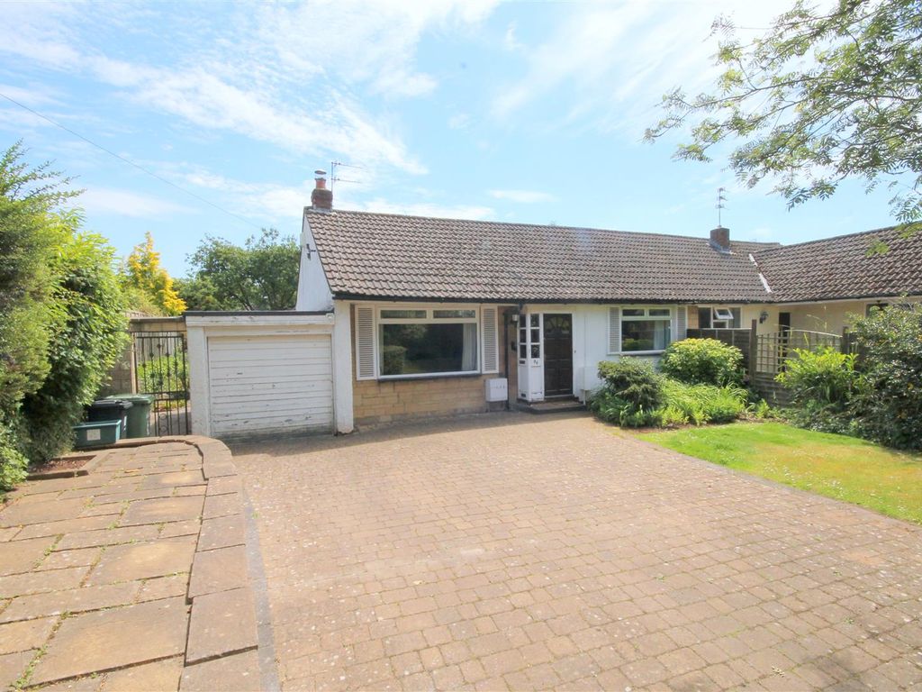 2 bed semidetached bungalow for sale in Old Gloucester Road, Hambrook