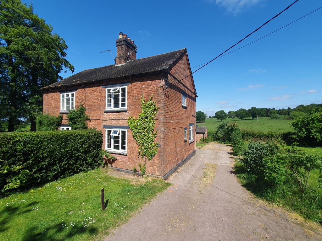 2 bed semidetached house to rent in Bellaport Road, NortonInHales