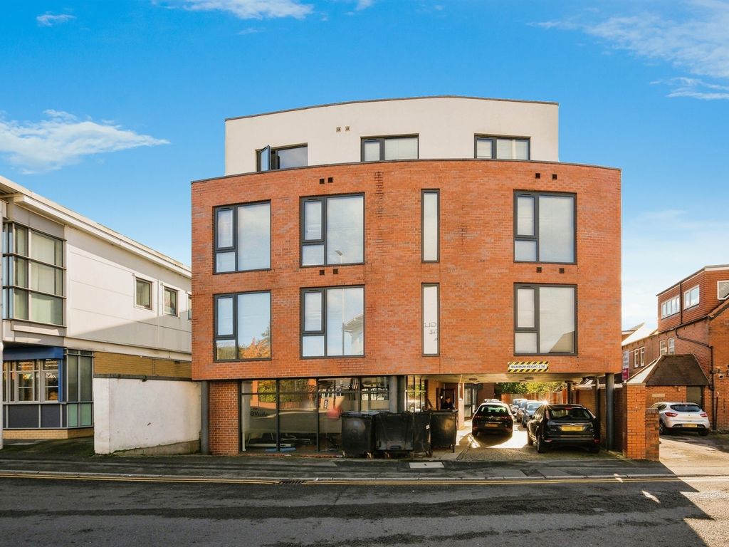 Studio for sale in Falmers Cottages, Cliff Lane, Headingley, Leeds LS6