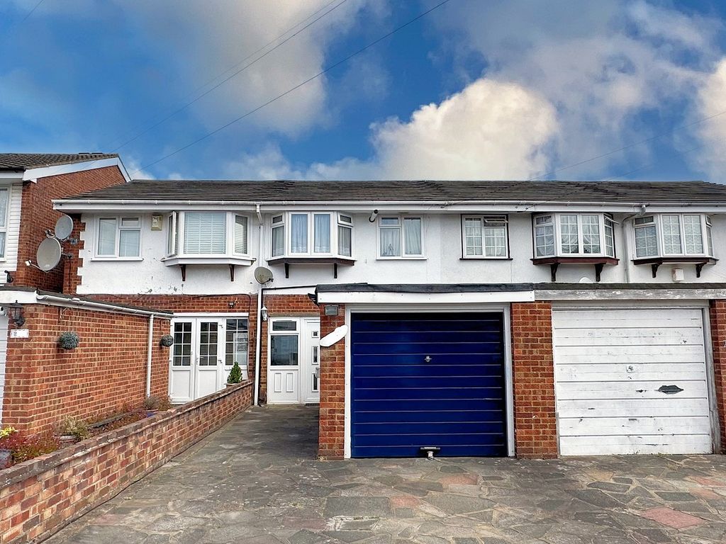 3 bed terraced house for sale in Prince Of Wales Road, Sutton, Surrey