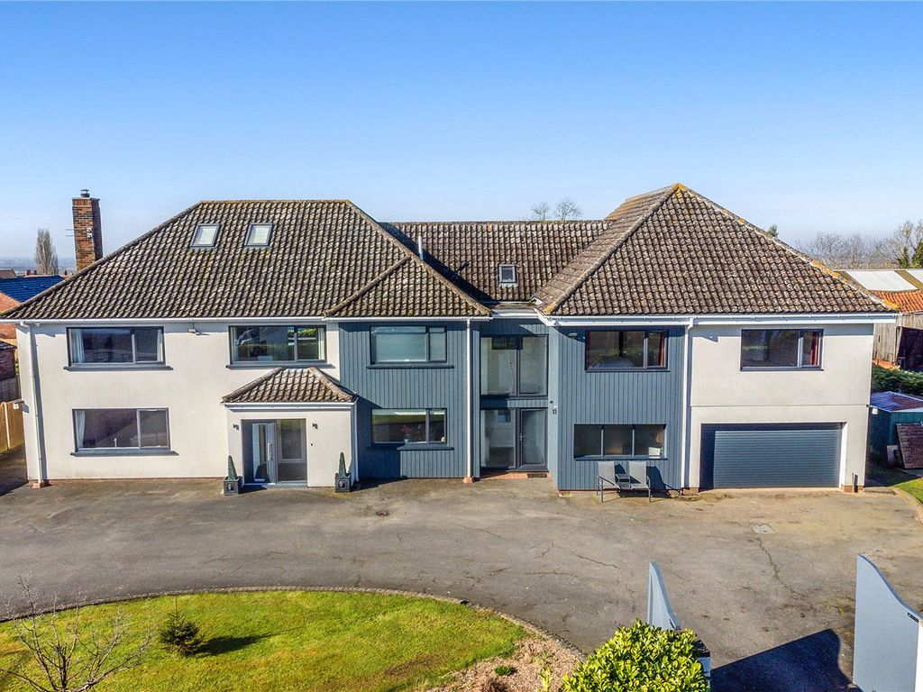 6 bed detached house for sale in North Cliff Road, Kirton Lindsey