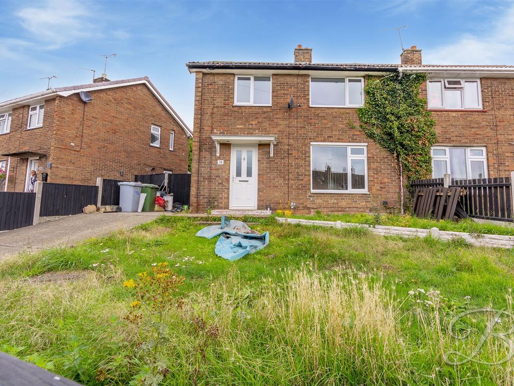 3 bed semidetached house for sale in Whitewater Road, New Ollerton