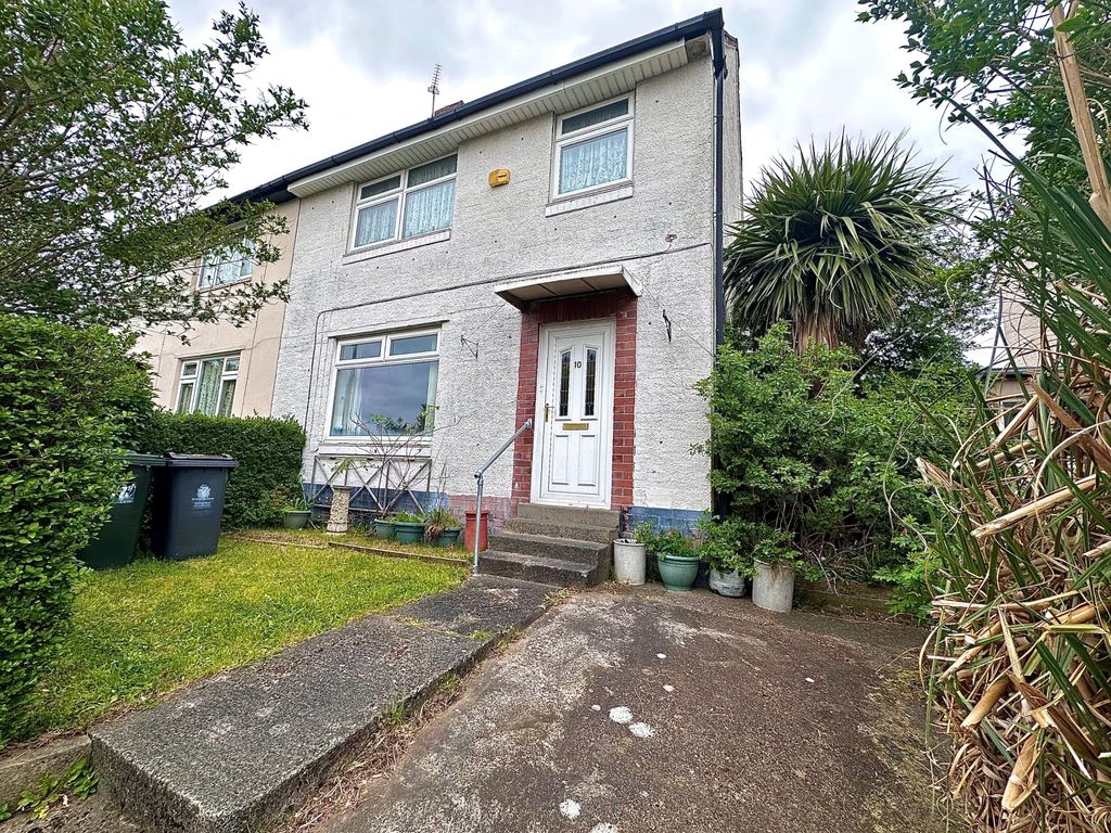 3 bed semidetached house for sale in Altan Place, Benton, Newcastle