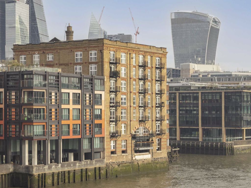 High Timber Street, London EC4V