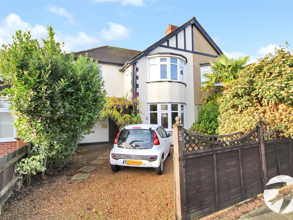 4 bed semidetached house for sale in Cornwall Avenue, Welling, Kent