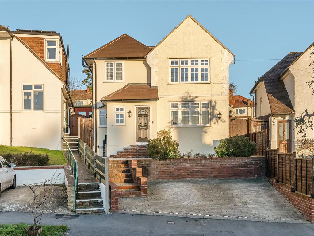 3 bed detached house for sale in The Crescent, Epsom KT18 Zoopla