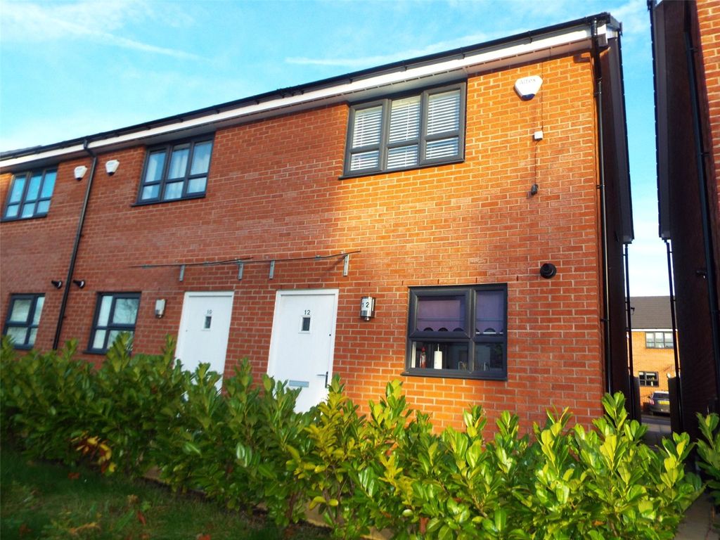 2 bed detached house for sale in Bugle Close, Salford M7 Zoopla