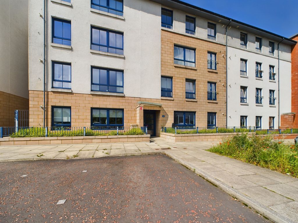 2 bed flat to rent in Rosebery Terrace, Oatlands, Glasgow G5, £1,050