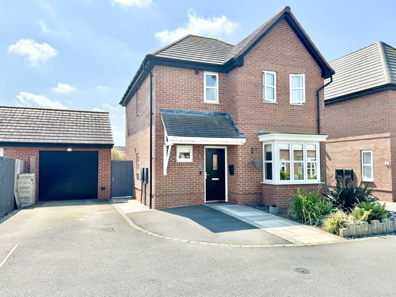 3 bed detached house for sale in Close, Hugglescote, Coalville